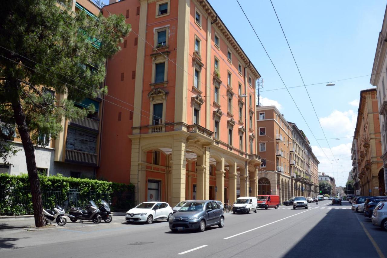 Gialu: Il Tuo Alloggio Dentro Le Mura Bologna Bagian luar foto